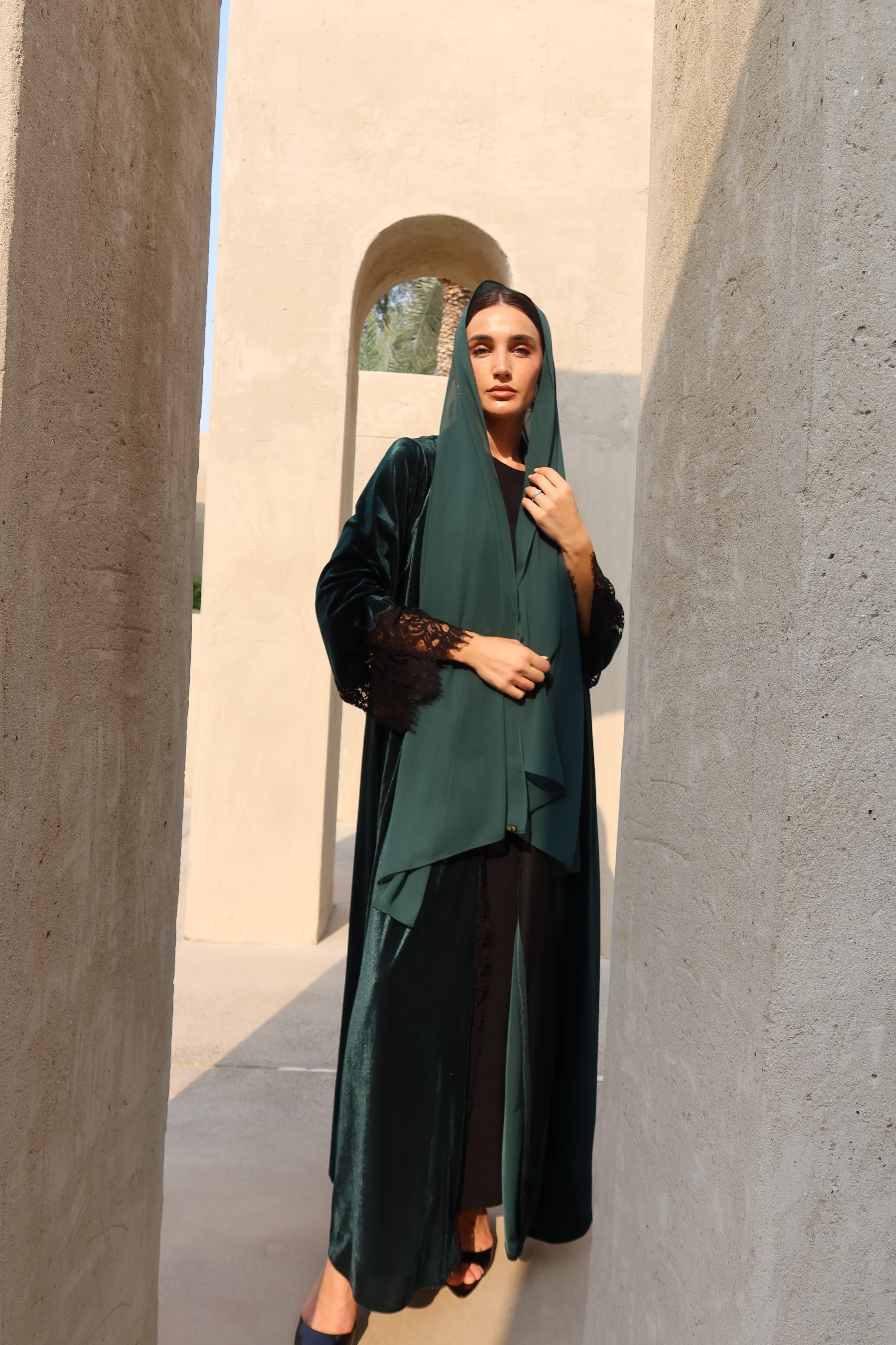 VELVET LACE ABAYA DARK GREEN