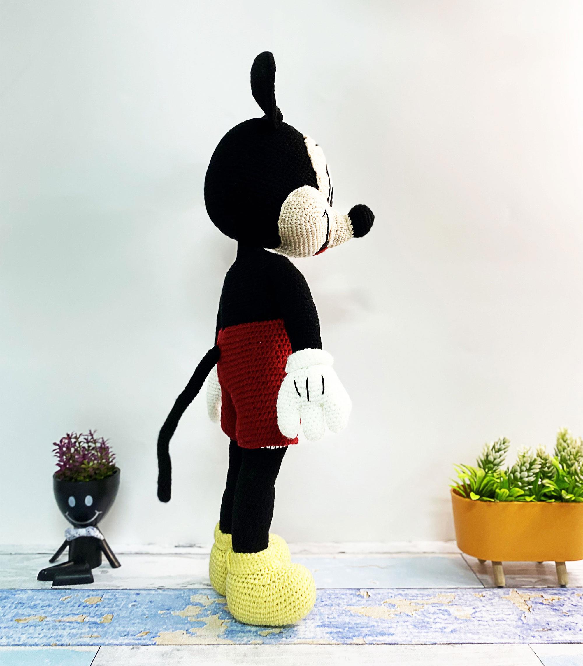 El Örgü Amigurumi Oyuncak Mickey Mouse