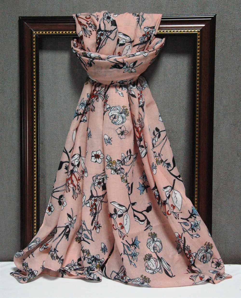 açık pembe çiçek desen şal 