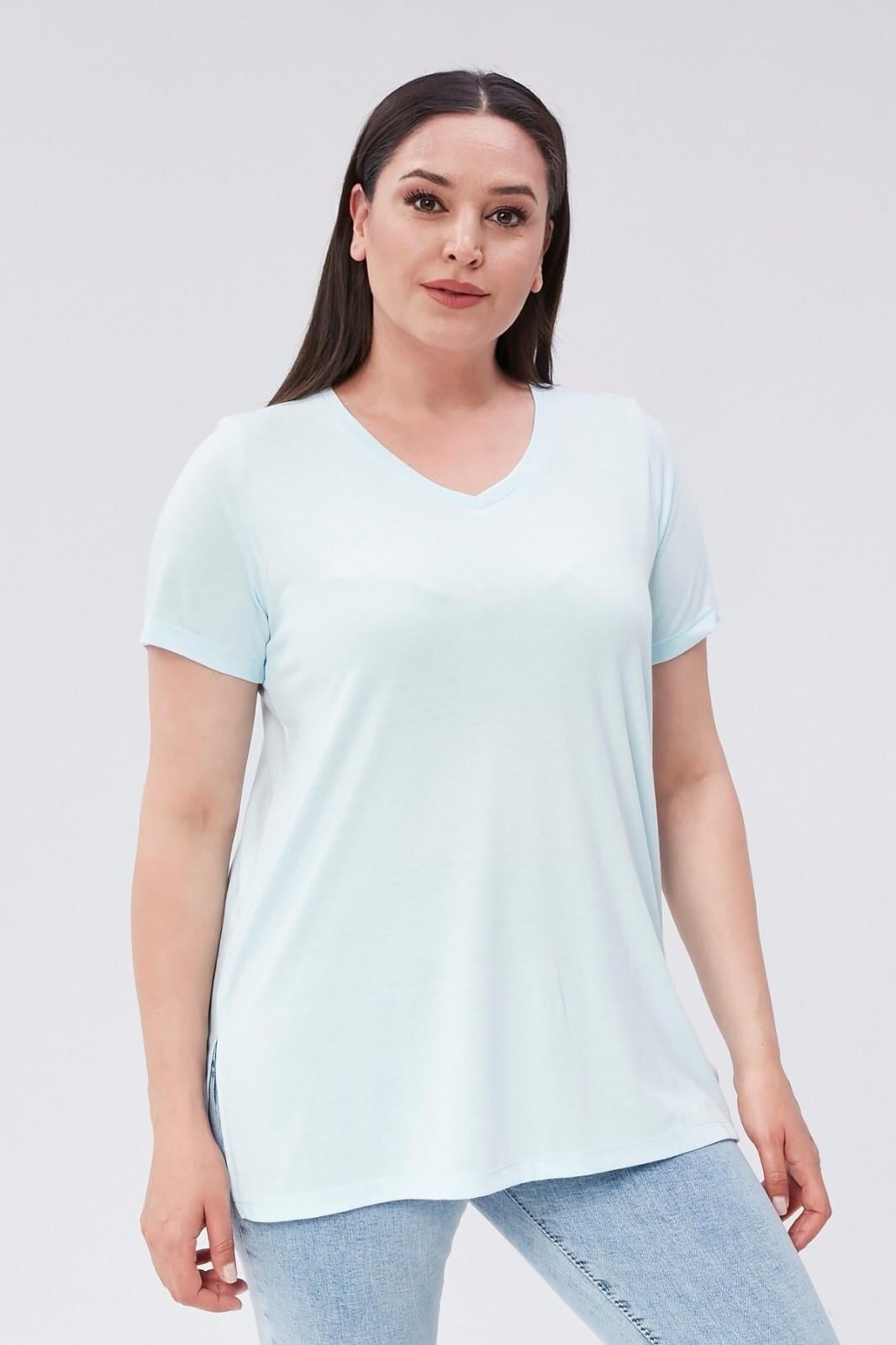 Büyük Beden V Yaka Yırtmaçlı Pamuk Basic Tshirt-AÇIK MAVİ