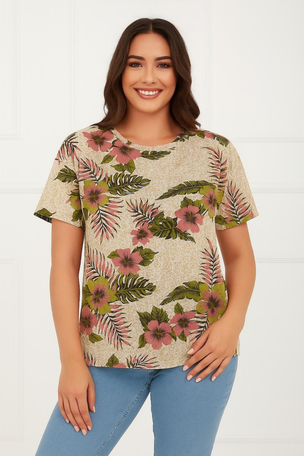 Büyük Beden Yuvarlak Yaka Çiçek Desen Kısa Kol Tshirt-BEJ