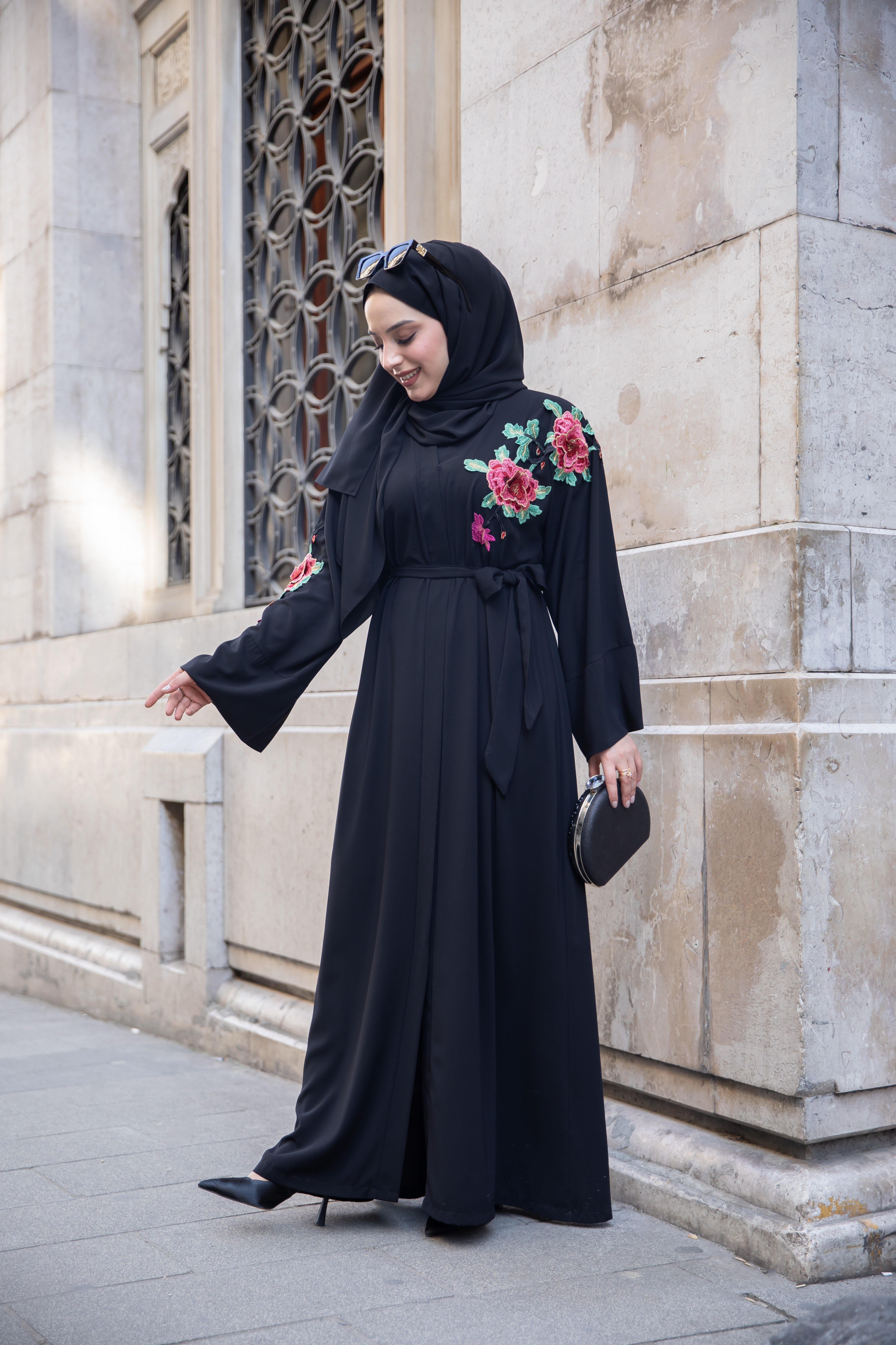 Nakışlı Abaya - Siyah