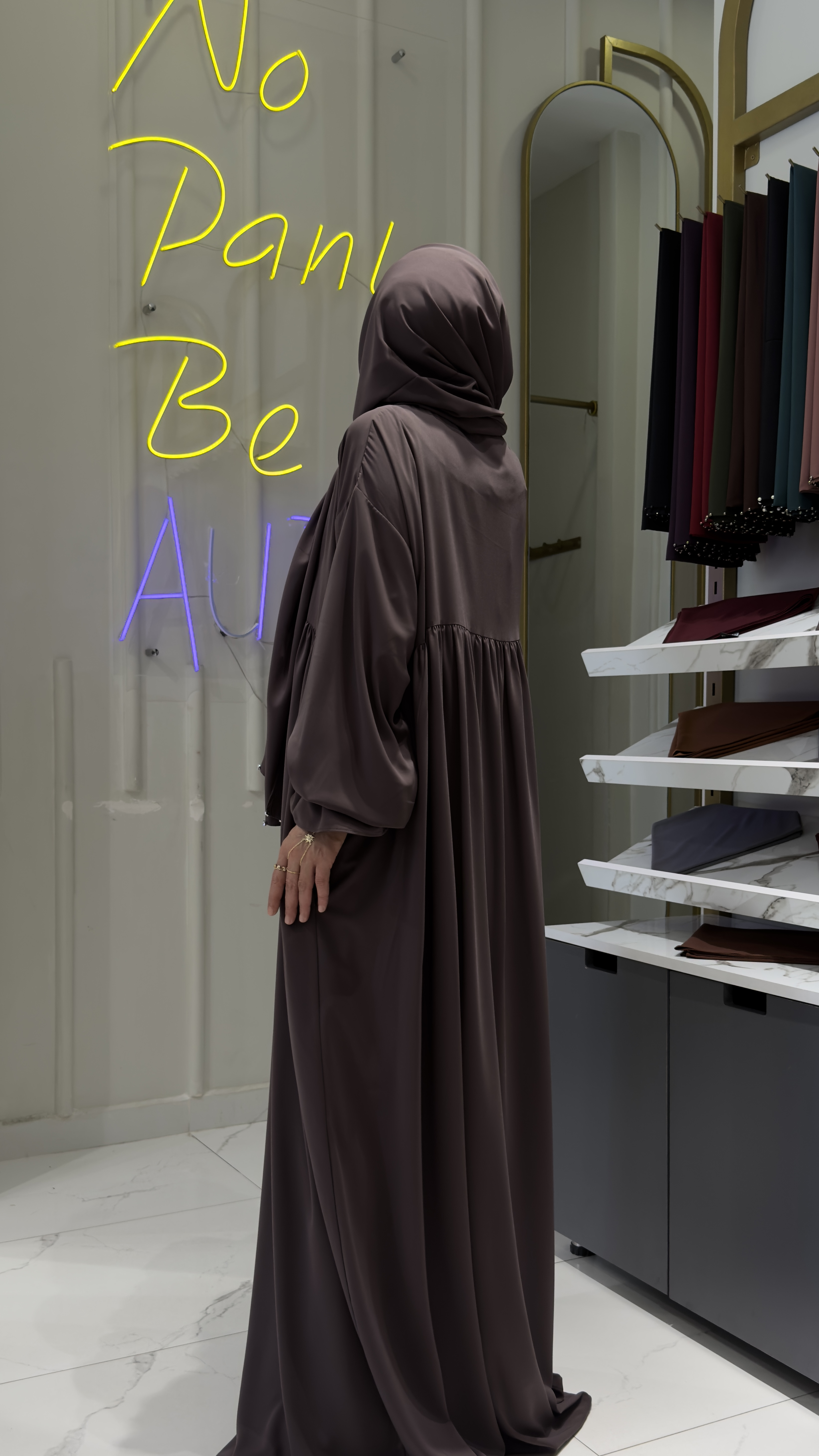 SURA FERACE - HİBİSCUS