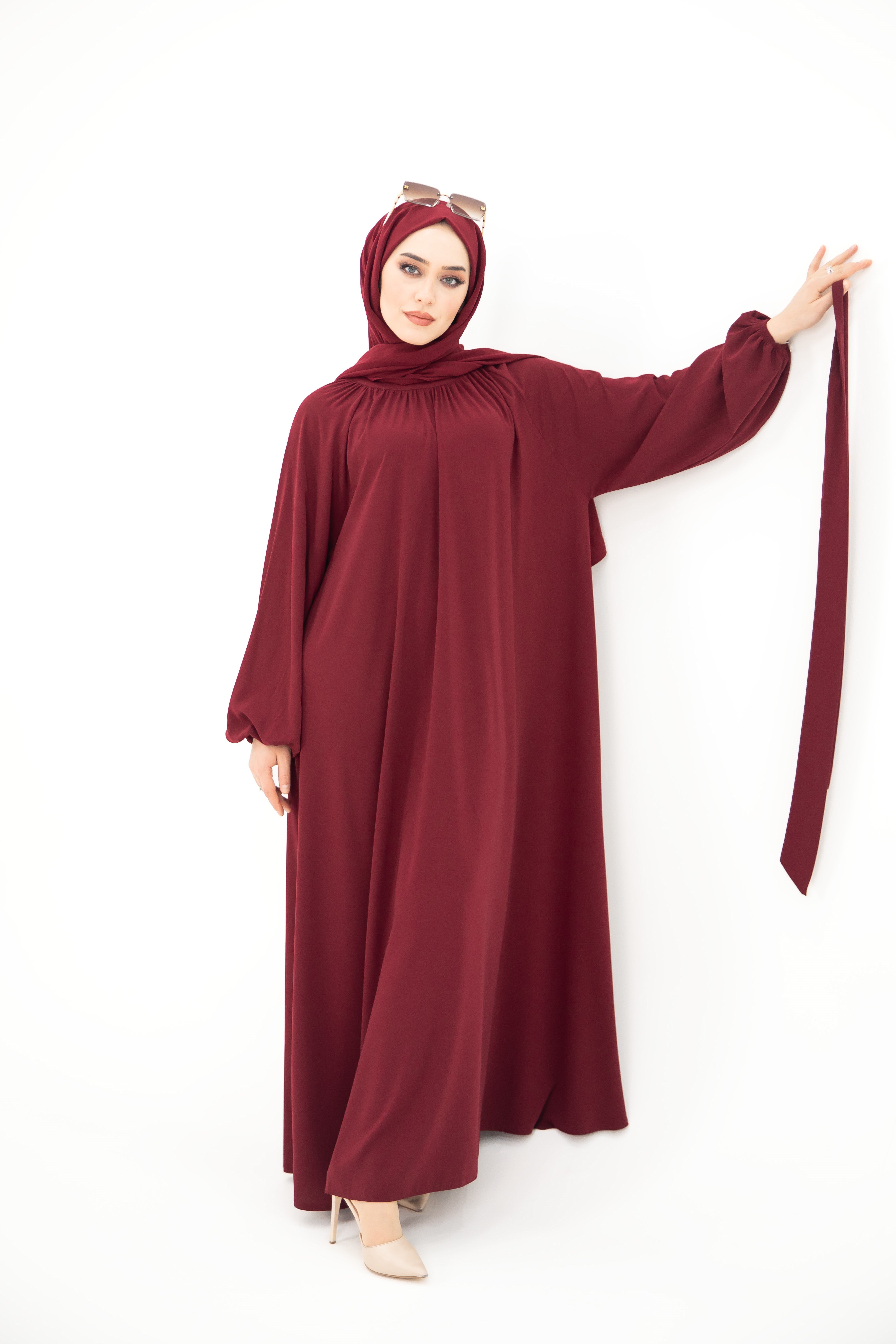 Yaka Büzgülü Elbise - Bordo