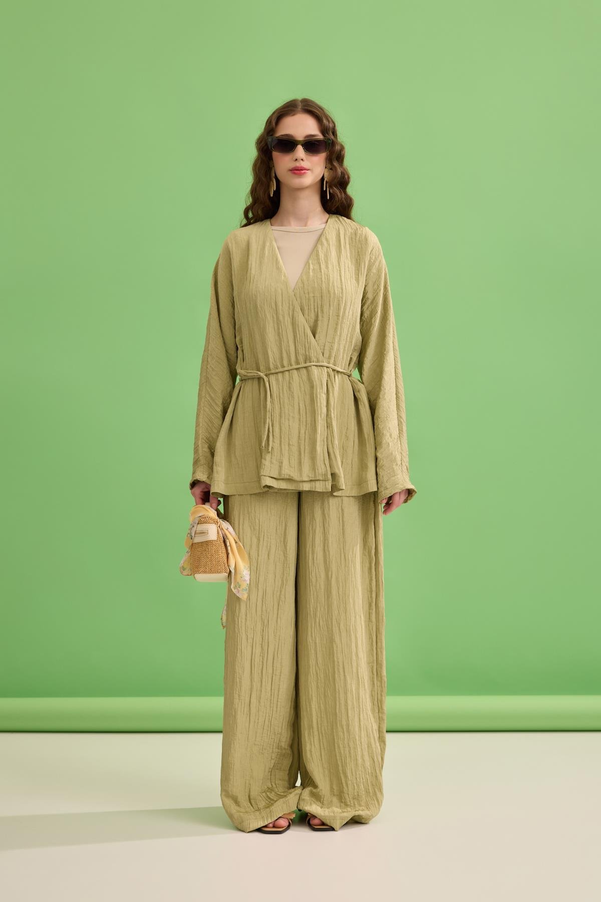 Ada Bağlamalı Pilili Takım - Çağla