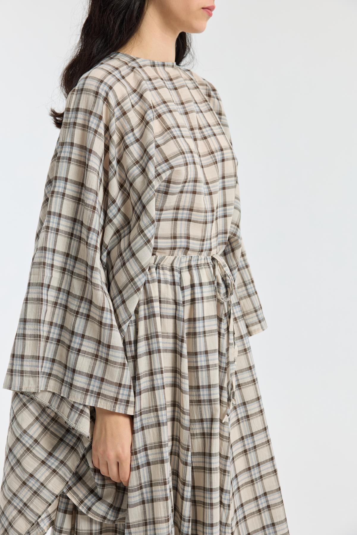 Amara Müslin Ekose Desenli Pelerin Takım - Bej