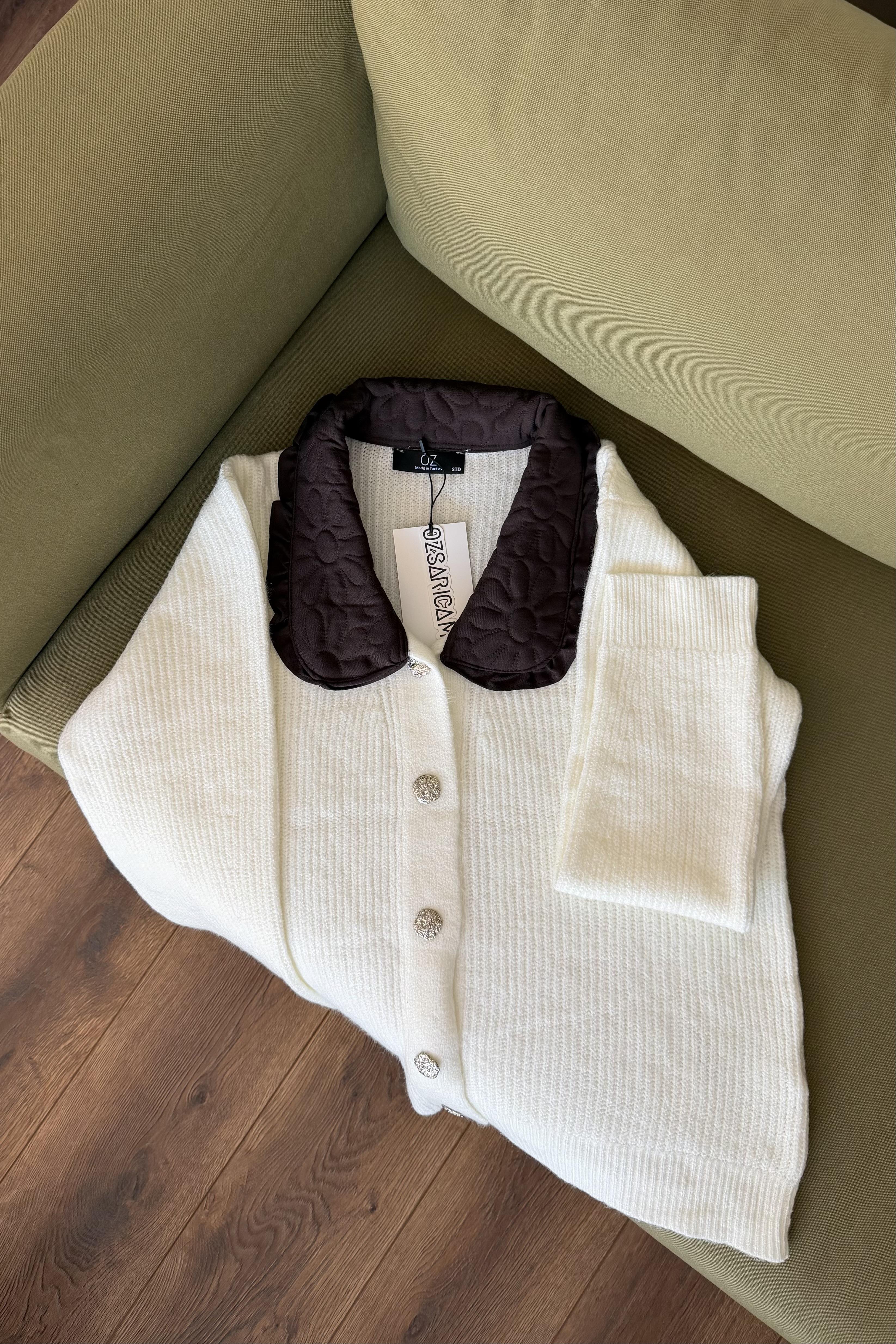 Astin Aksesuar Düğmeli Hırka - Ekru 