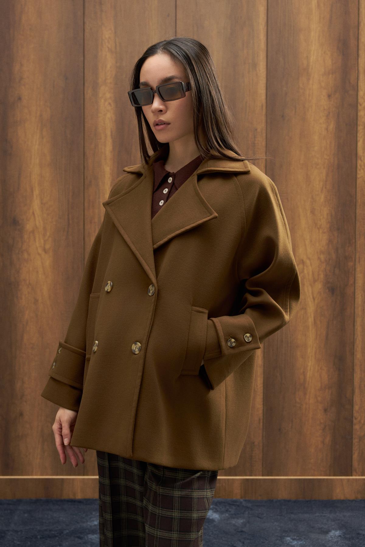 Begonia Kruvaze Kapamalı Kaşe Kaban - Haki 