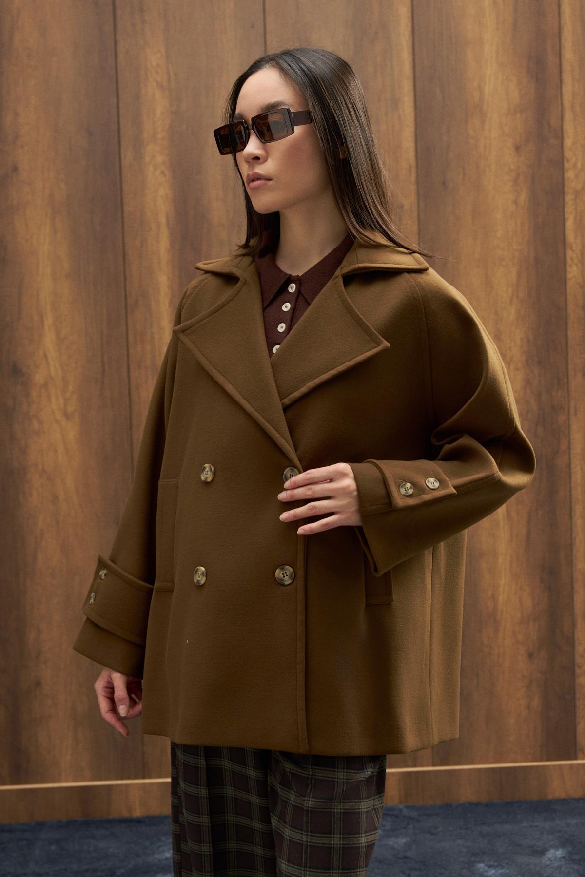 Begonia Kruvaze Kapamalı Kaşe Kaban - Haki 