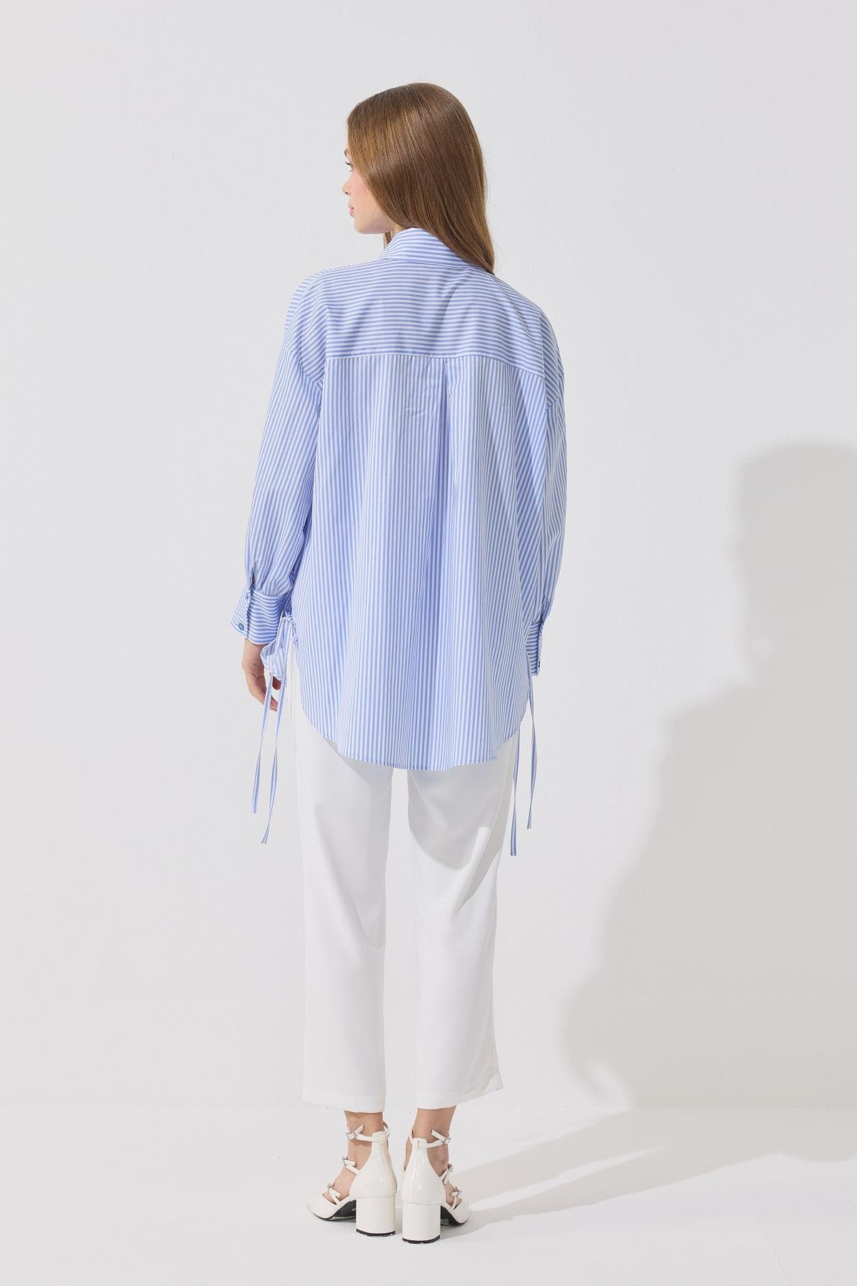 Billie Güpür Detaylı Bağcıklı Gömlek  - Mavi 