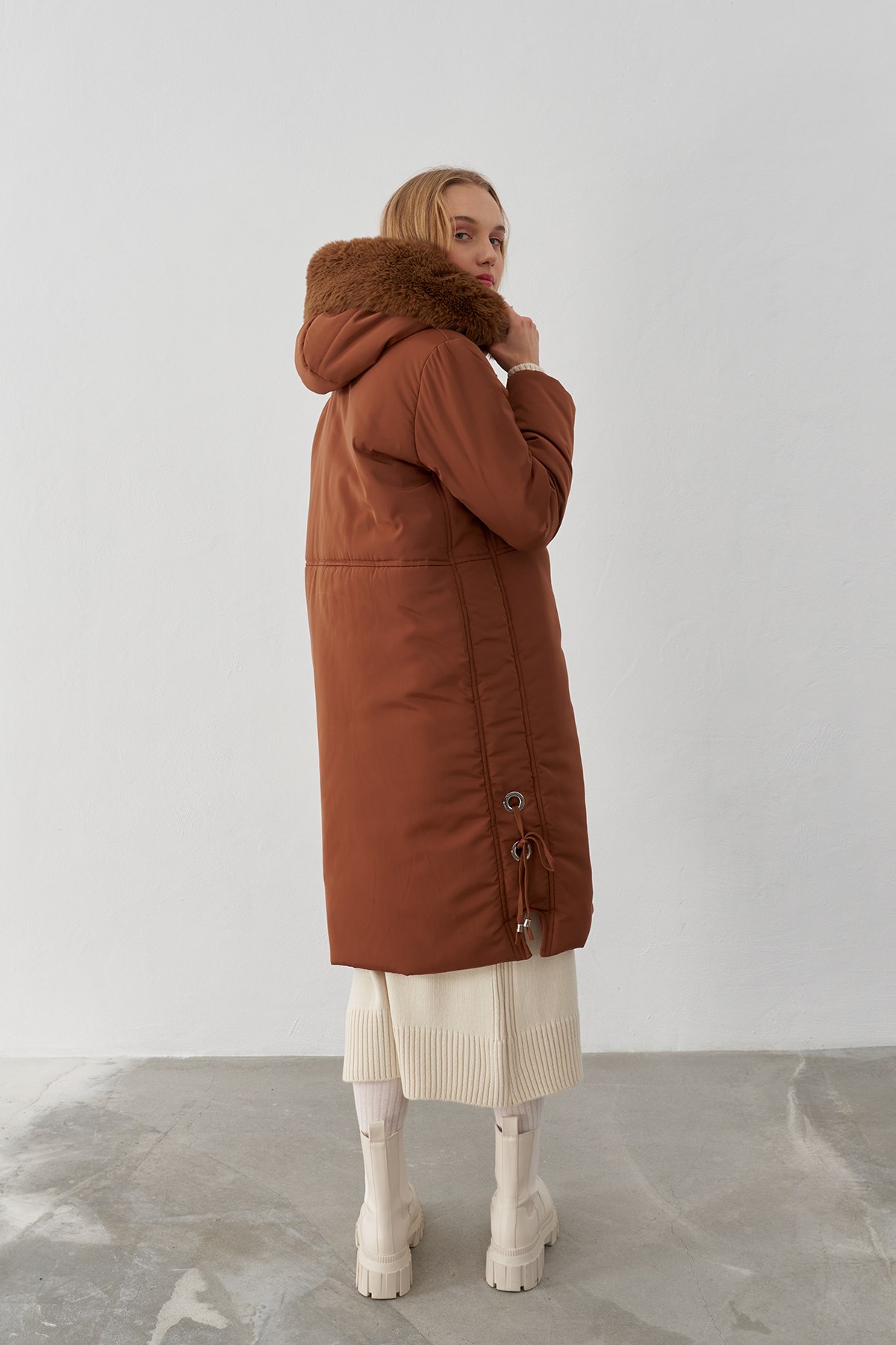 BOMB KÜRKLÜ ŞİŞME MONT - KAHVE