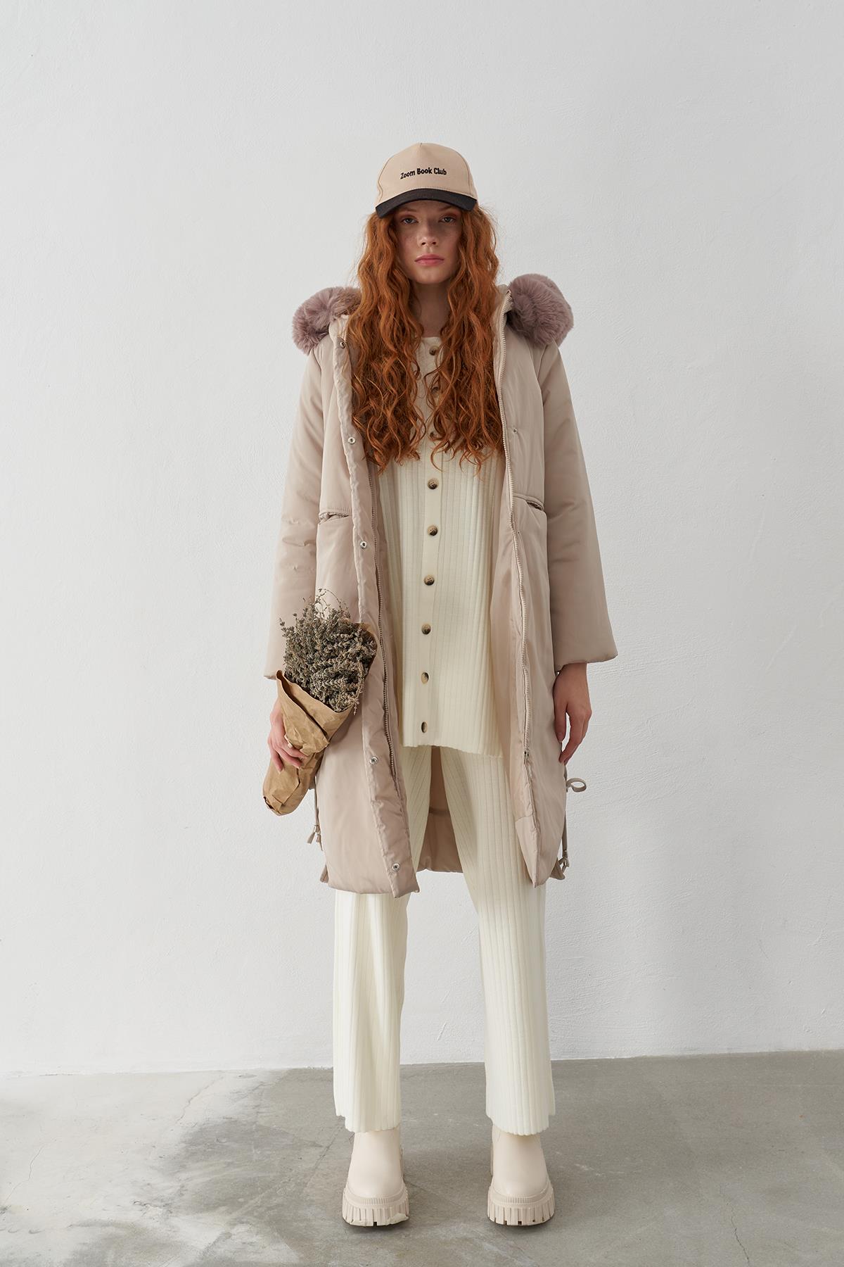 BOMB KÜRKLÜ ŞİŞME MONT - VİZON