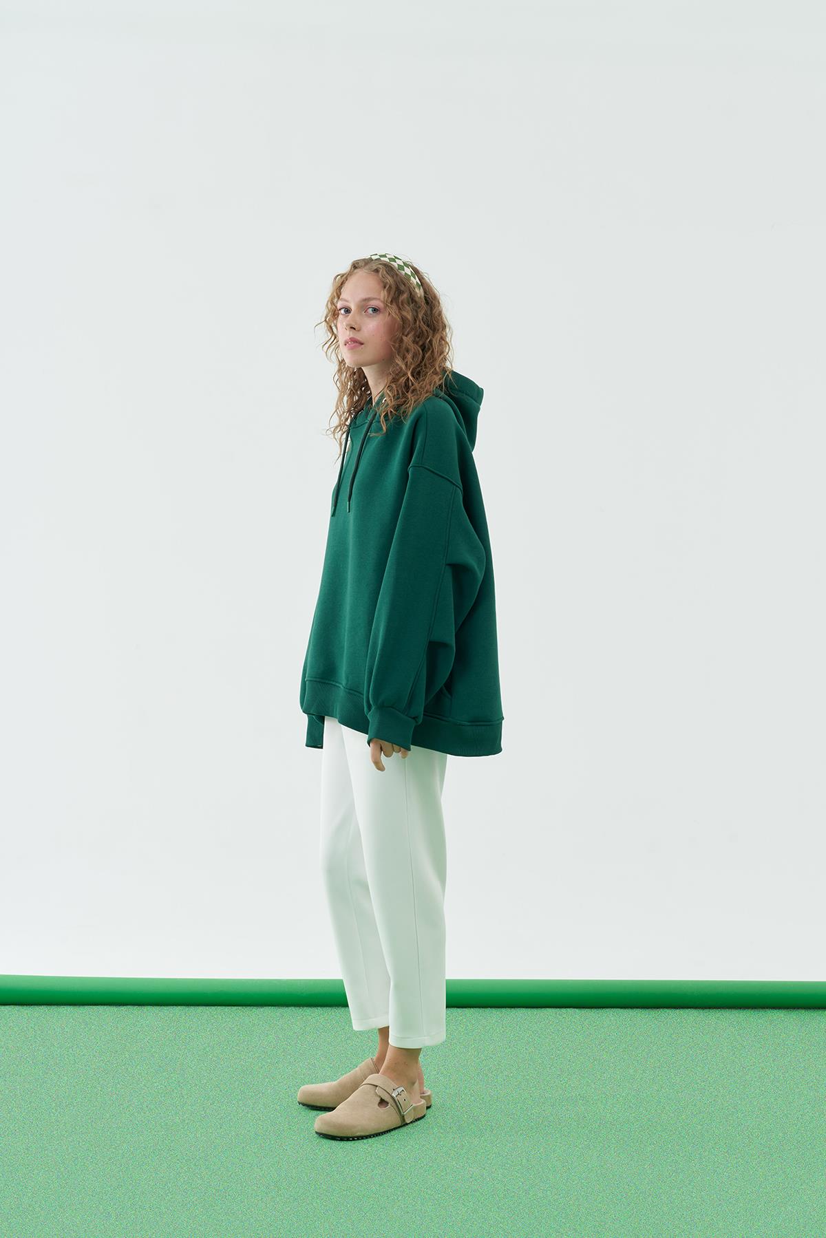 DENA ÜÇ İPLİK ŞARDONLU SWEAT - ZÜMRÜT