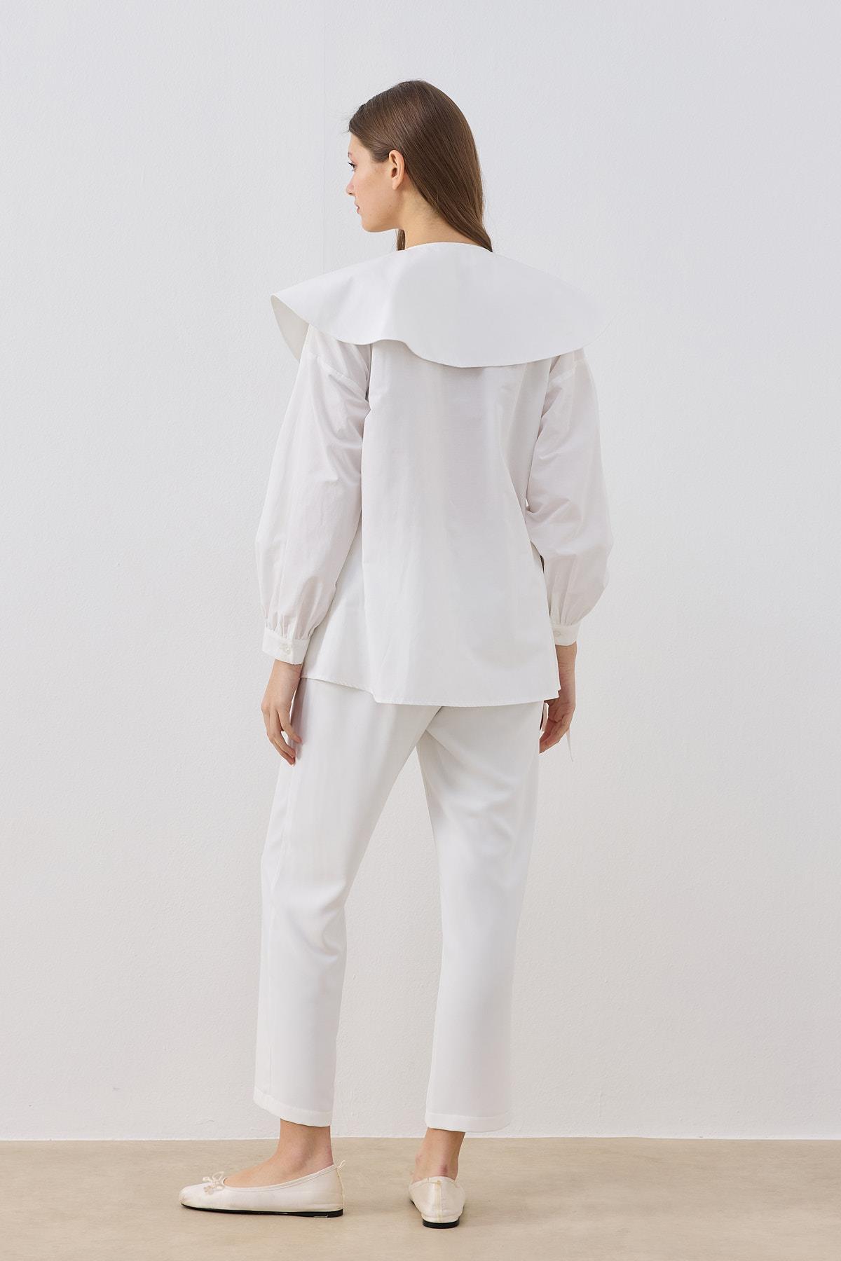 Dezzie Kol Büzgülü Tokalı Gömlek- Beyaz