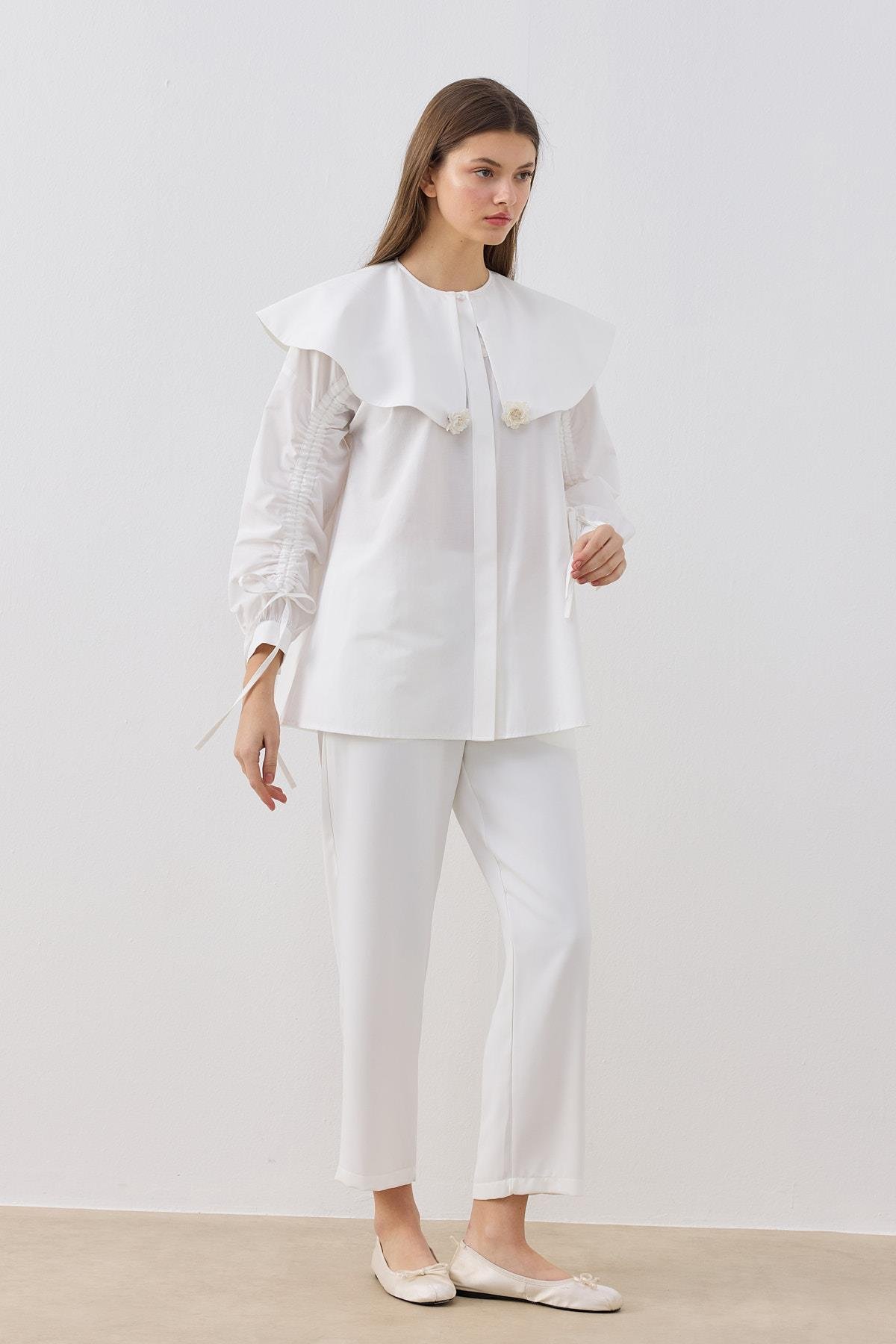 Dezzie Kol Büzgülü Tokalı Gömlek- Beyaz