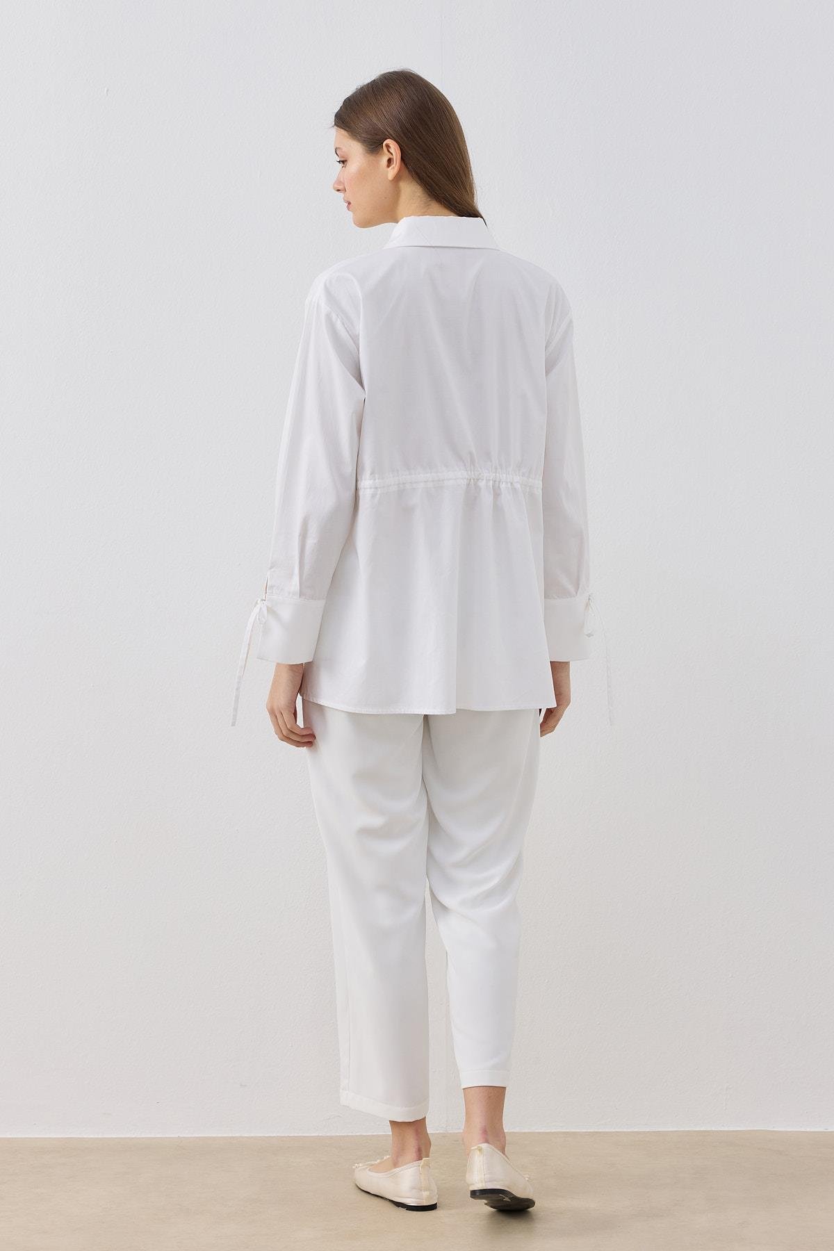 June Kalp Düğmeli Bel Ayarlı Gömlek - Beyaz