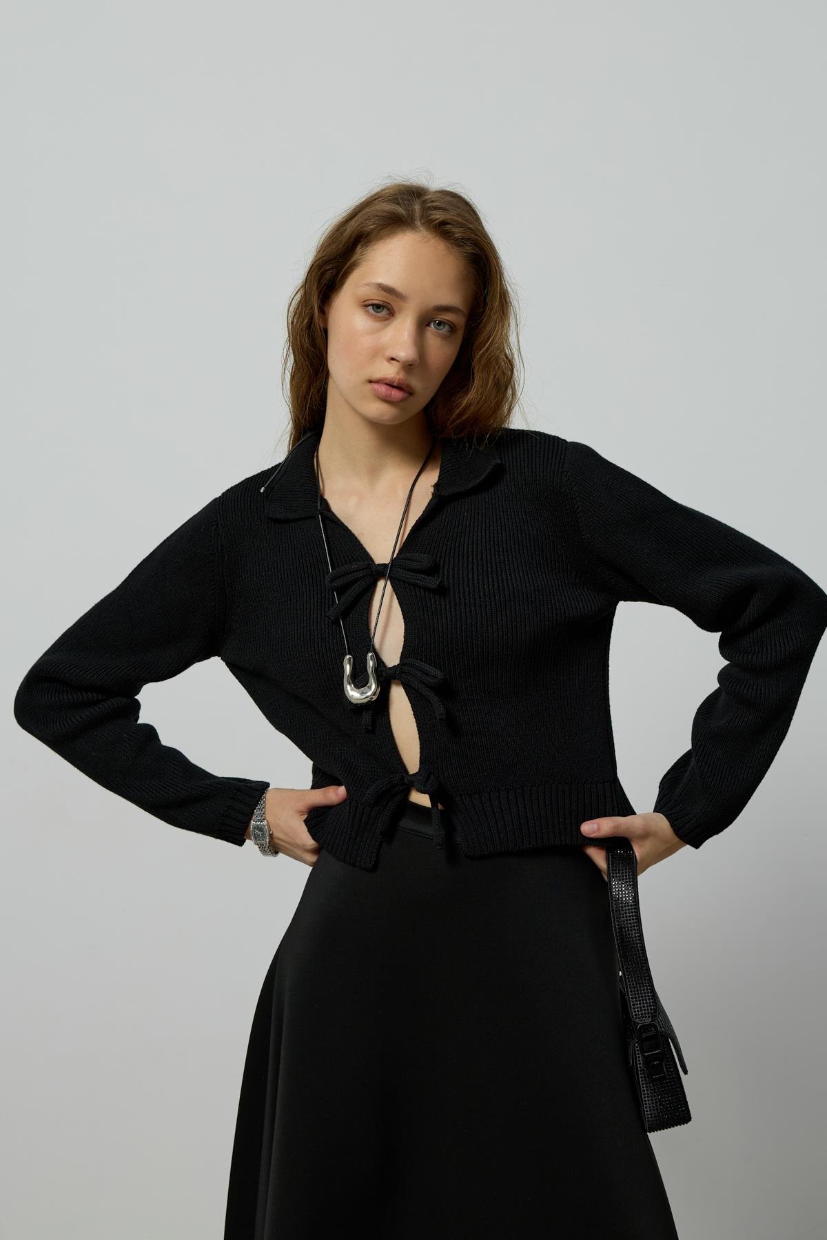 Lavinia Selanik Örme Fiyonklu Hırka - Siyah