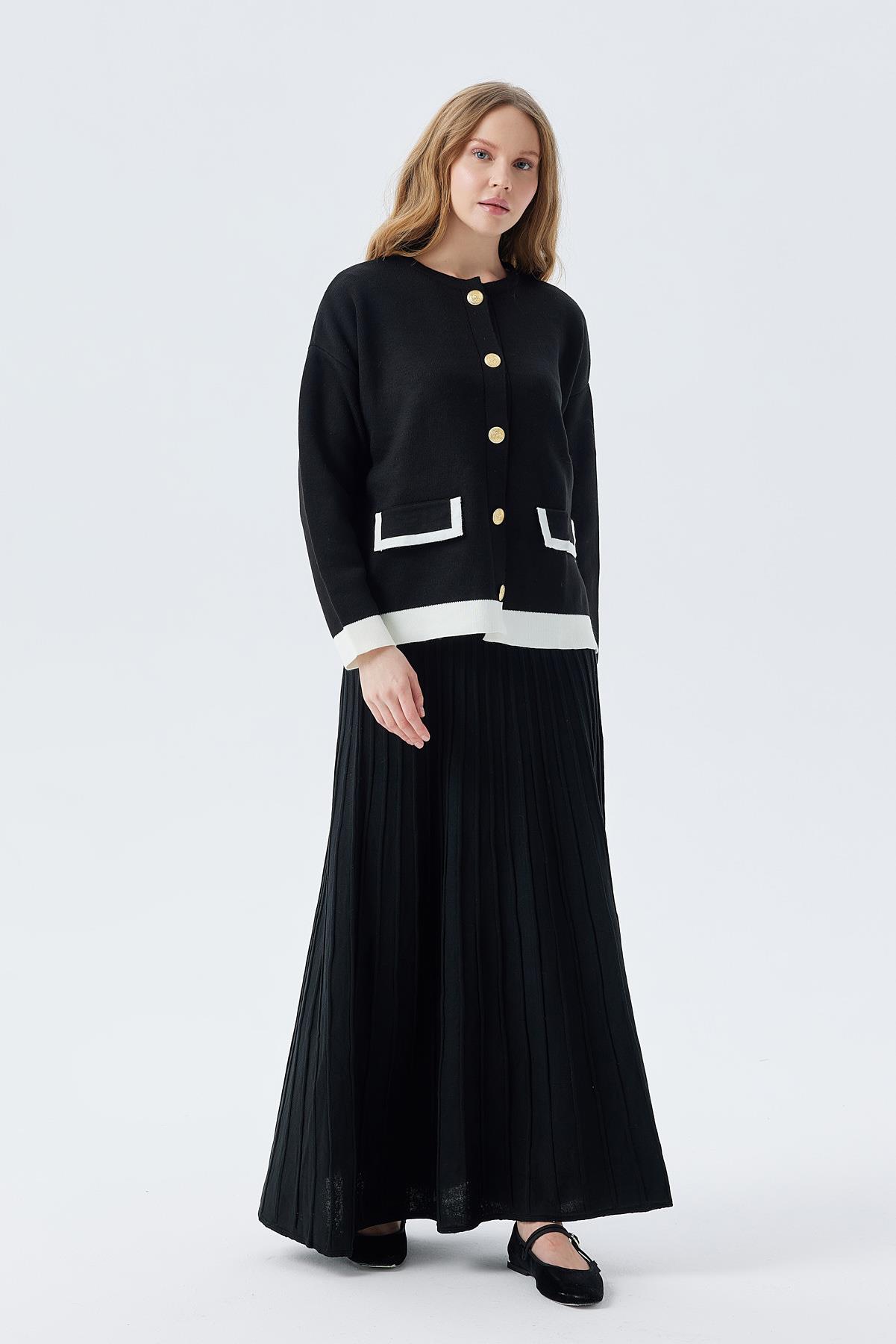 LOREN GOLD DÜĞME DETAYLI ÖRME HIRKA - SİYAH 