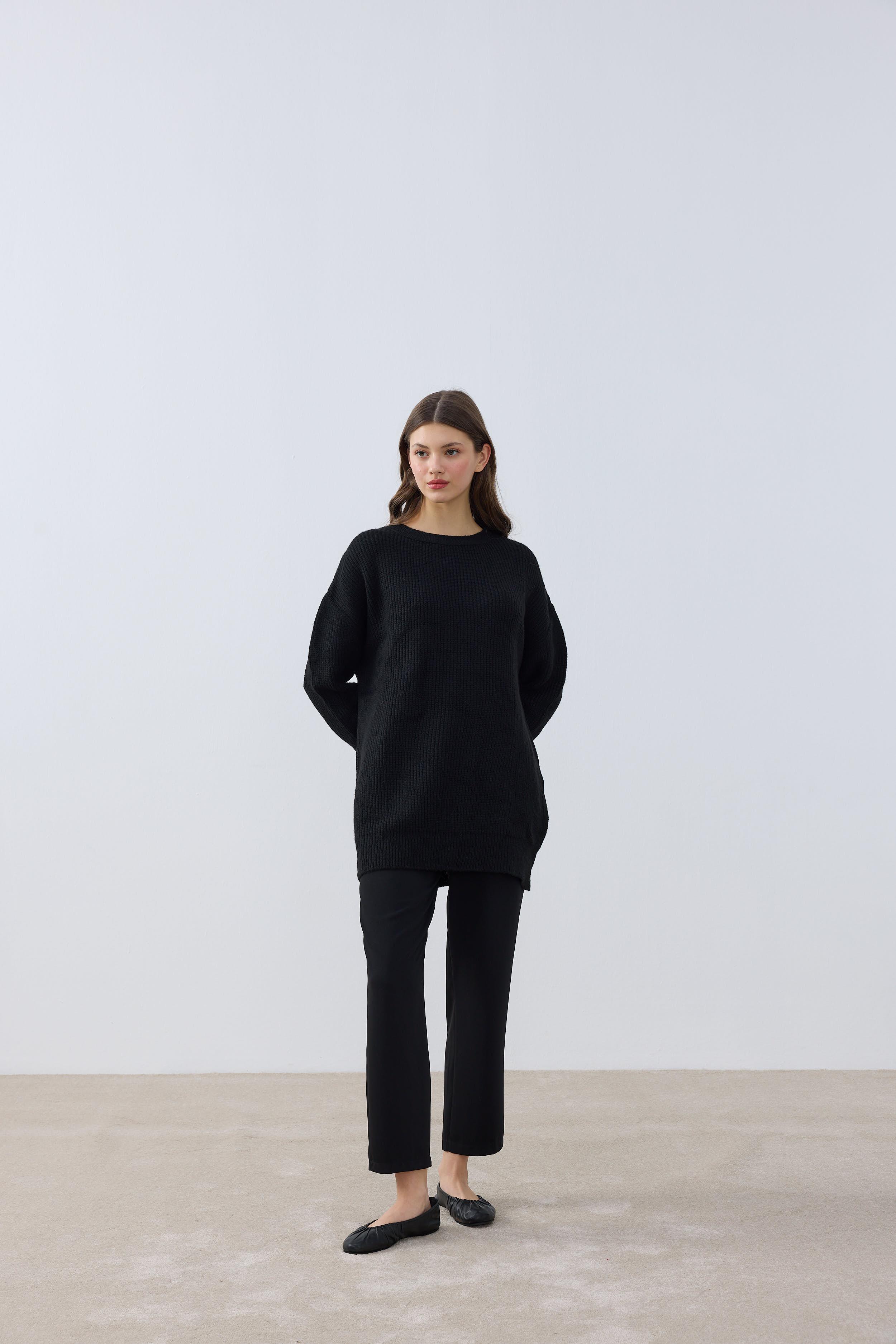 Mara Basic Kazak- Siyah