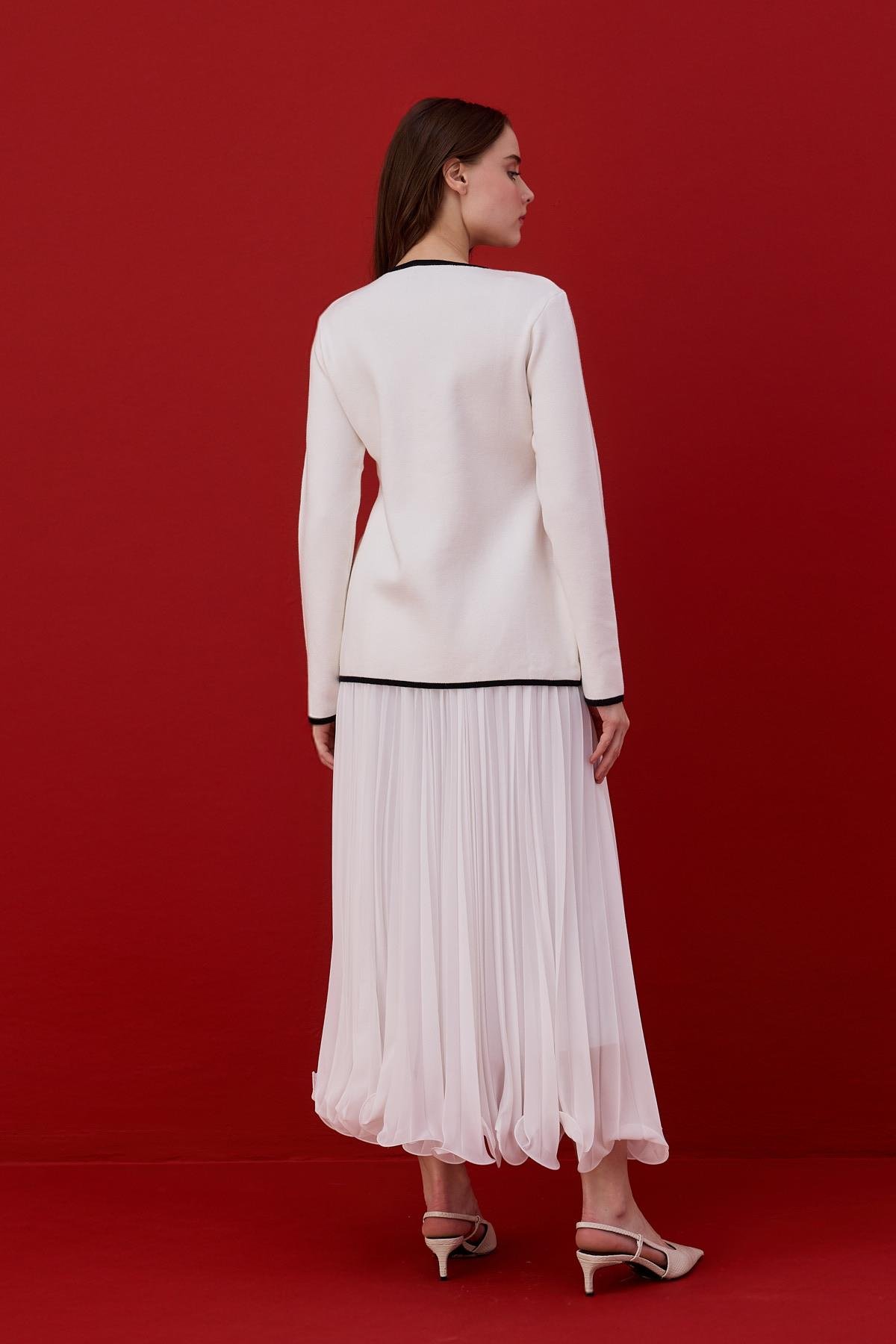 Naomi Tek Düğmeli Triko Hırka- Beyaz