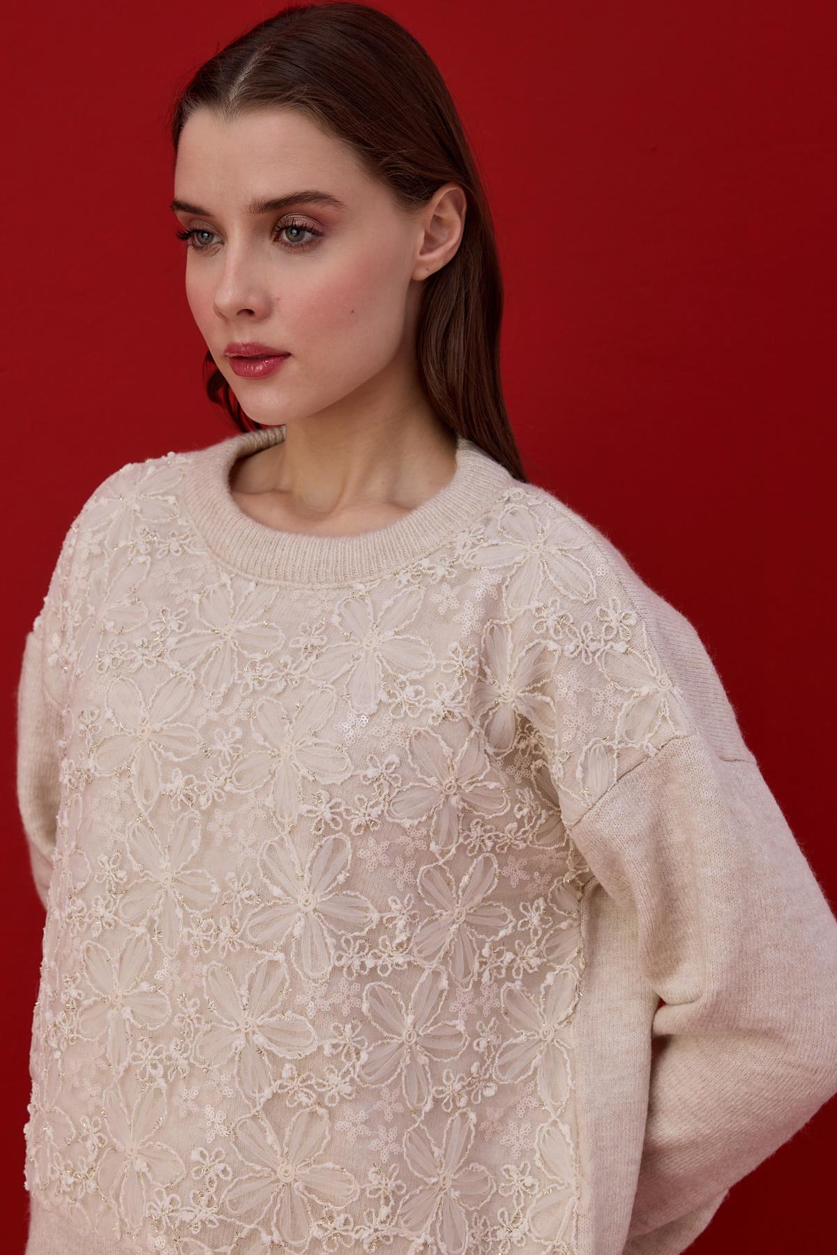 Octavia Tül İşlemeli Kazak - Bej