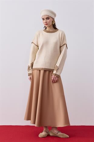 Ashley Çiçek Motifli Kazak - Bej