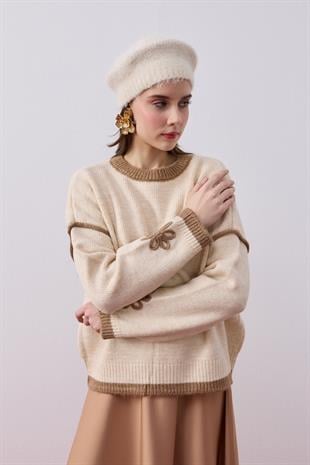 Ashley Çiçek Motifli Kazak - Bej