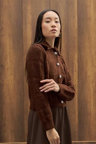 Azur Taşlı Düğmeli Hırka - Kahverengi 