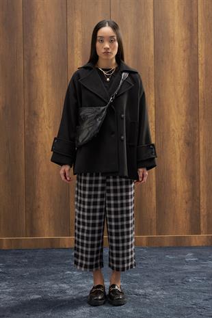 Begonia Kruvaze Kapamalı Kaşe Kaban - Siyah 