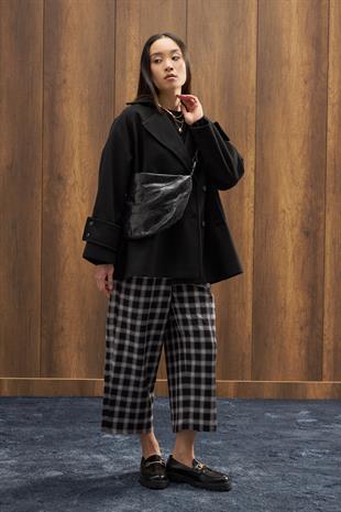 Begonia Kruvaze Kapamalı Kaşe Kaban - Siyah 