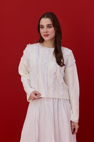 Berry Güpür Detaylı Kazak- Ekru