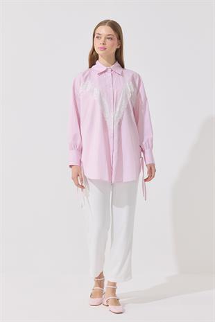 Billie Güpür Detaylı Bağcıklı Gömlek - Pembe 