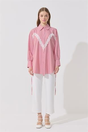 Billie Güpür Detaylı Bağcıklı Gömlek - Kırmızı