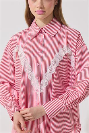 Billie Güpür Detaylı Bağcıklı Gömlek - Kırmızı