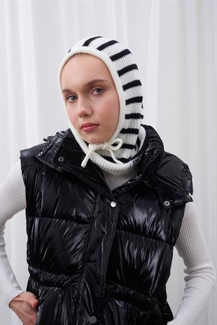 ÇİZGİLİ KAPÜŞONLU BERE - BEYAZ