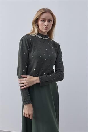 Clara İnci İşlemeli Yaka Taşlı Kazak- Haki