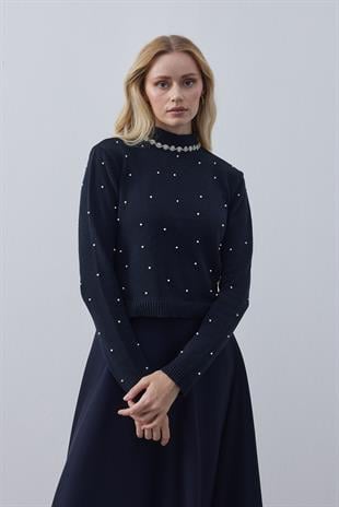 Clara İnci İşlemeli Yaka Taşlı Kazak- Lacivert