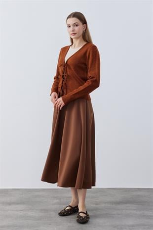 Clea Bağcık Detaylı Hırka - Tarçın