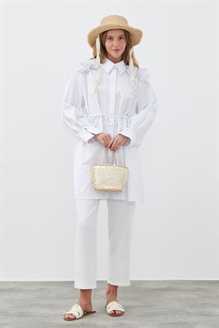 DEFNE ÇİÇEK DETAYLI GÖMLEK - BEYAZ