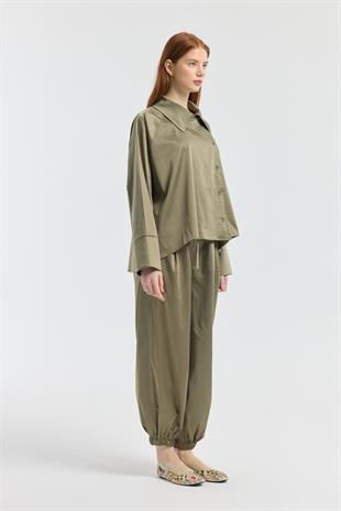 Devin Kruvaze Kapamalı Saten Takım - Çağla