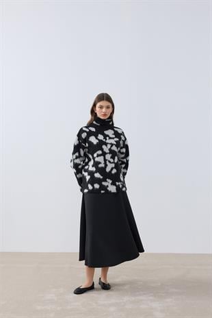 Golden Yüksek Yaka Kazak- Siyah