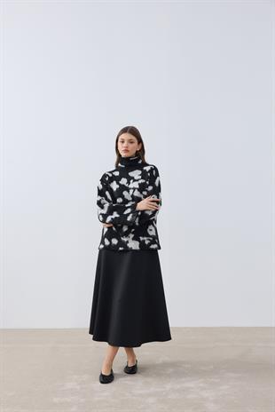 Golden Yüksek Yaka Kazak- Siyah