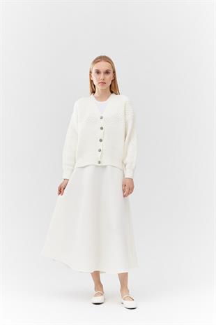 KATİE TAŞ DÜĞME DETAYLI ÖRME HIRKA - EKRU