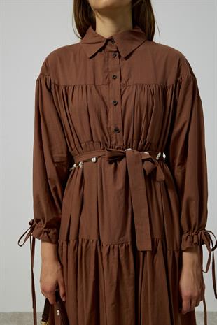 Leona Robalı Oversize Vual Elbise - Kahverengi 