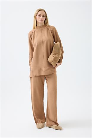 Lilie Nervürlü Triko Takım - Camel 