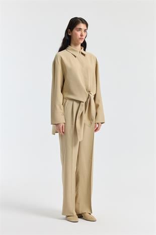 Liliya Önden Bağlamalı Pile Detaylı Takım - Camel