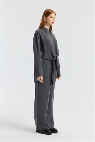 Liliya Önden Bağlamalı Pile Detaylı Takım - Antrasit 