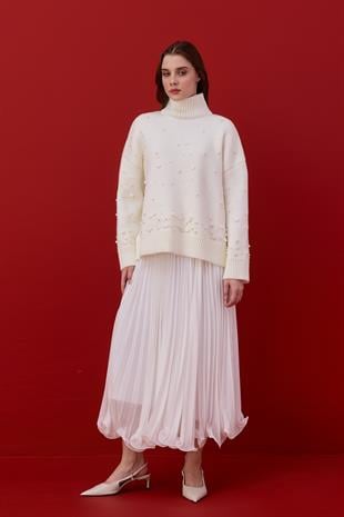 Logan Ponpon ve İncili Kazak-Beyaz