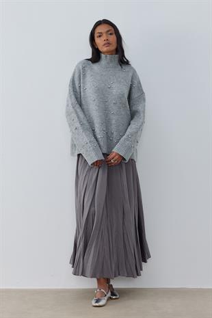 Logan Ponpon ve İncili Kazak- Gri