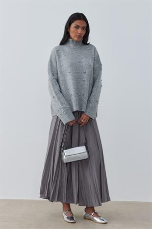 Logan Ponpon ve İncili Kazak- Gri